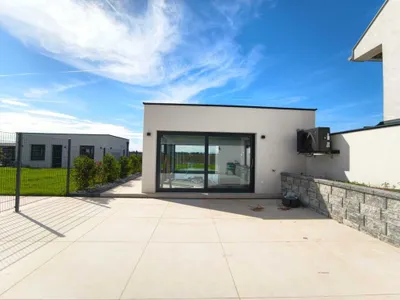 5-Zimmer-Haus mieten in Baden – 165,95 m², € 3.004 – Bild 6 von 22