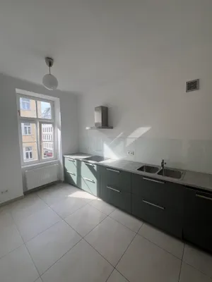 4-Zimmer-Wohnung mieten in Wien – 93 m², € 1.450 – Bild 3 von 11