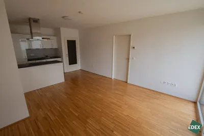 Moderne 2-Zimmer Wohnung mit Loggia nahe Denglerpark – Bild 2