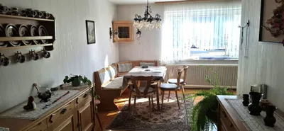 Haus kaufen in Hollabrunn – 3 383 m², € 159.000 – Bild 2 von 33