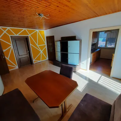 5-Zimmer-Wohnung kaufen in Liezen – 76 m², € 98.000