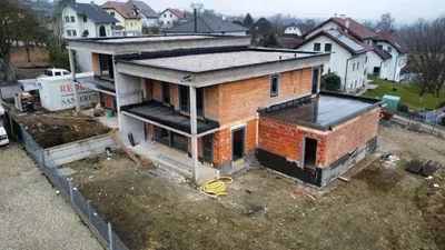 5-Zimmer-Haus kaufen in Eferding – 149,97 m², € 549.000 – Bild 2 von 11