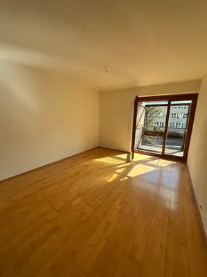 3-Zimmer-Wohnung kaufen in Innsbruck – 59 m², € 375.000 – Bild 2 von 12