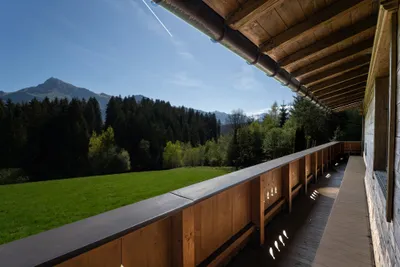 Haus kaufen in Kitzbühel – 252 m² – Bild 2 von 10