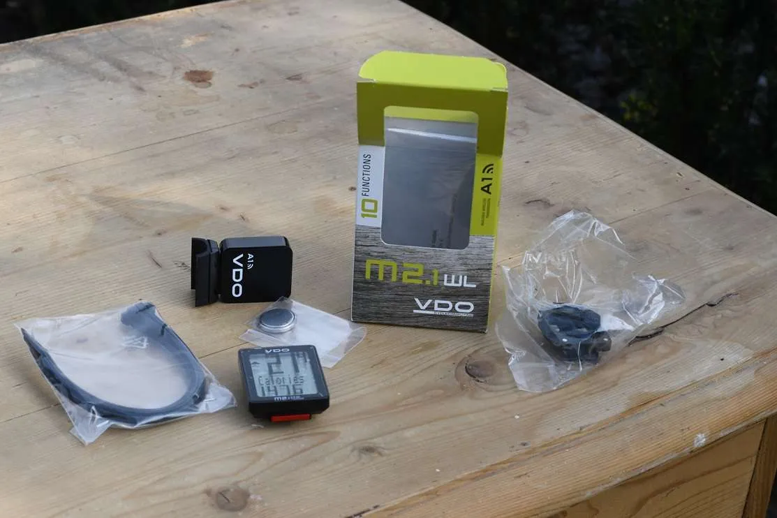 kickstarter fahrradhelm Lumos Kickstart Smart-Helm | Fahrradzubehör | Vorder- und Rücklicht (LED) | Blinker | Bremslichter | Bluetooth-Verbindung Gloomhaven organizer - Etsy.de ship to United Kingdom BITTE WÄHLEN:43
