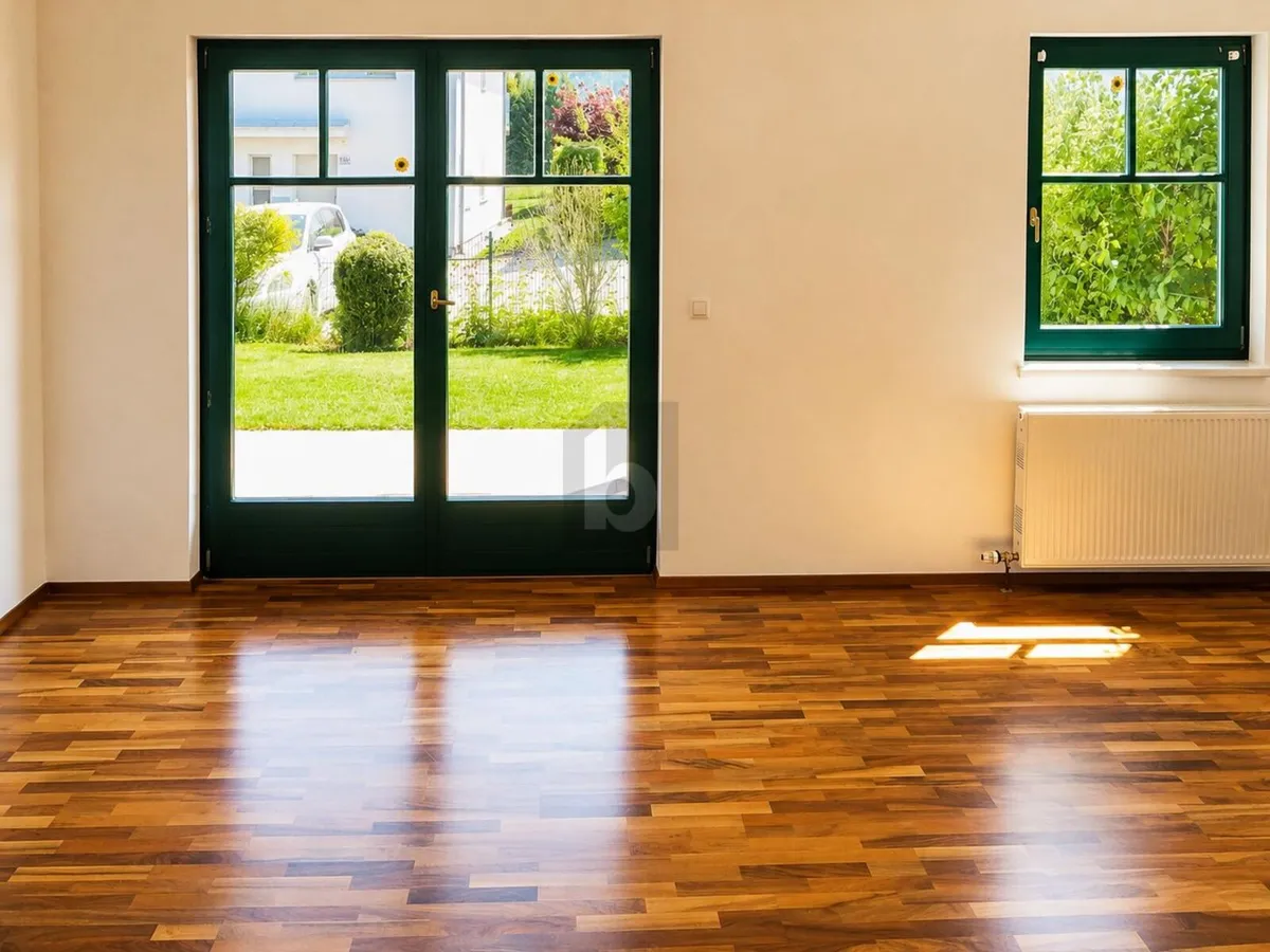 WOHNEN WIE IM EIGENEN HAUS ? ERDGESCHOSSWOHNUNG MIT GROßEM PRIVATGARTEN IN MONDSEE - Ansicht 2