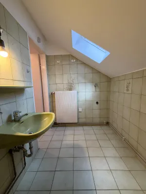 6-Zimmer-Gewerbeimmobilie mieten in Neunkirchen – 125 m², € 1.199 – Bild 32 von 47