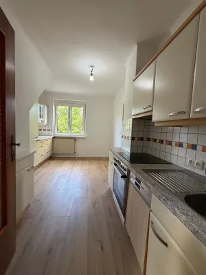 6-Zimmer-Gewerbeimmobilie mieten in Neunkirchen – 125 m², € 1.199 – Bild 39 von 47