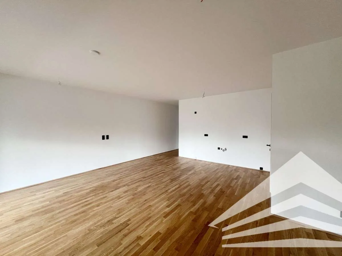 ERSTBEZUG in ENNS: Hochwertige 3 Zimmerwohnung mit großem Balkon! 1 TG-Platz inklusive! - Ansicht 2