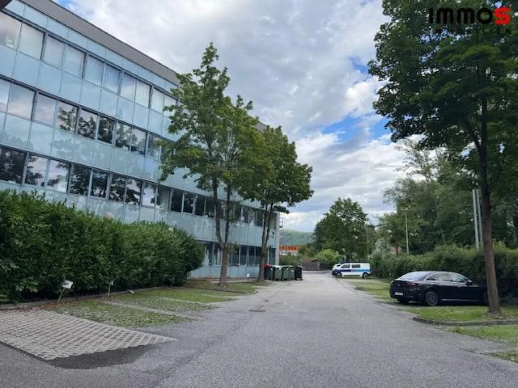Neuwertiges günstige Büroflächen in Linz mit Terrasse - Donaulände - Nähe Dynatrace! - Ansicht 3