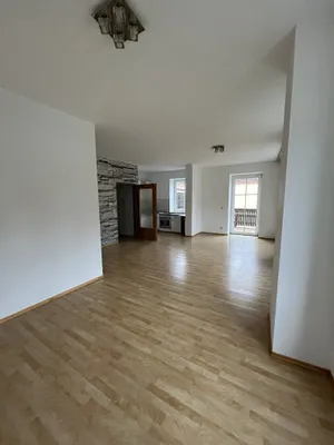 3-Zimmer-Wohnung mieten in Waidhofen an der Thaya – 81,22 m², € 880 – Bild 1 von 11