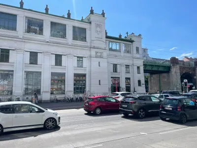Gewerbeimmobilie mieten in Wien – 220 m² – Bild 2 von 9