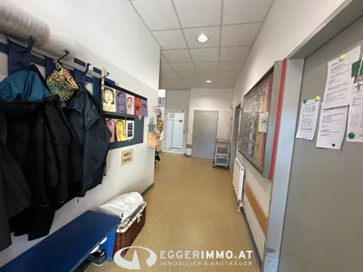 Gewerbeimmobilie mieten in Zell am See – 458 m², € 6.496 – Bild 2 von 8