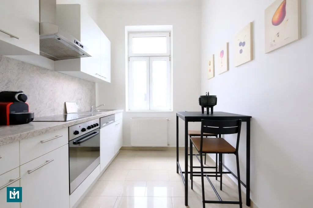 MÖBLIERTE 3-ZIMMER WOHNUNG IN TOP-LAGE – pohled 2