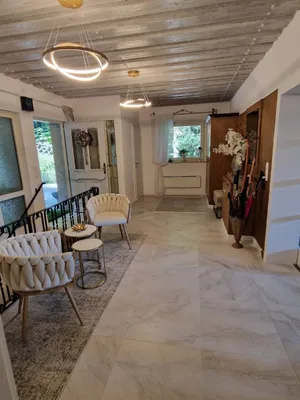 10-Zimmer-Haus kaufen in Gmunden – 200 m², € 565.000 – Bild 3 von 24