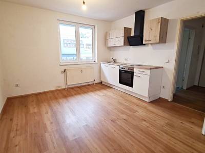 Neilreichgasse, 39 m2 Neubau, 2 Zimmer, Komplettküche, Duschbad, Parketten, 1. Liftstock