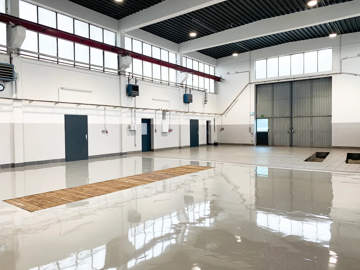 Generalsanierte Kfz-Werkstätte mit 325 m² in Top-Lage Linz - sofort verfügbar - Ansicht 2