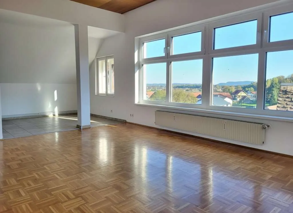 Ihr neues Zuhause wartet *** wunderschöne 3 Zimmerwohnung *** Anleger oder Eigennutzer !!! - Ansicht 2