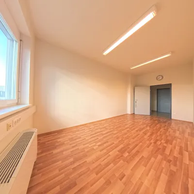 1-Zimmer-Gewerbeimmobilie mieten in Wien – 18 m², € 489 – Bild 3 von 6