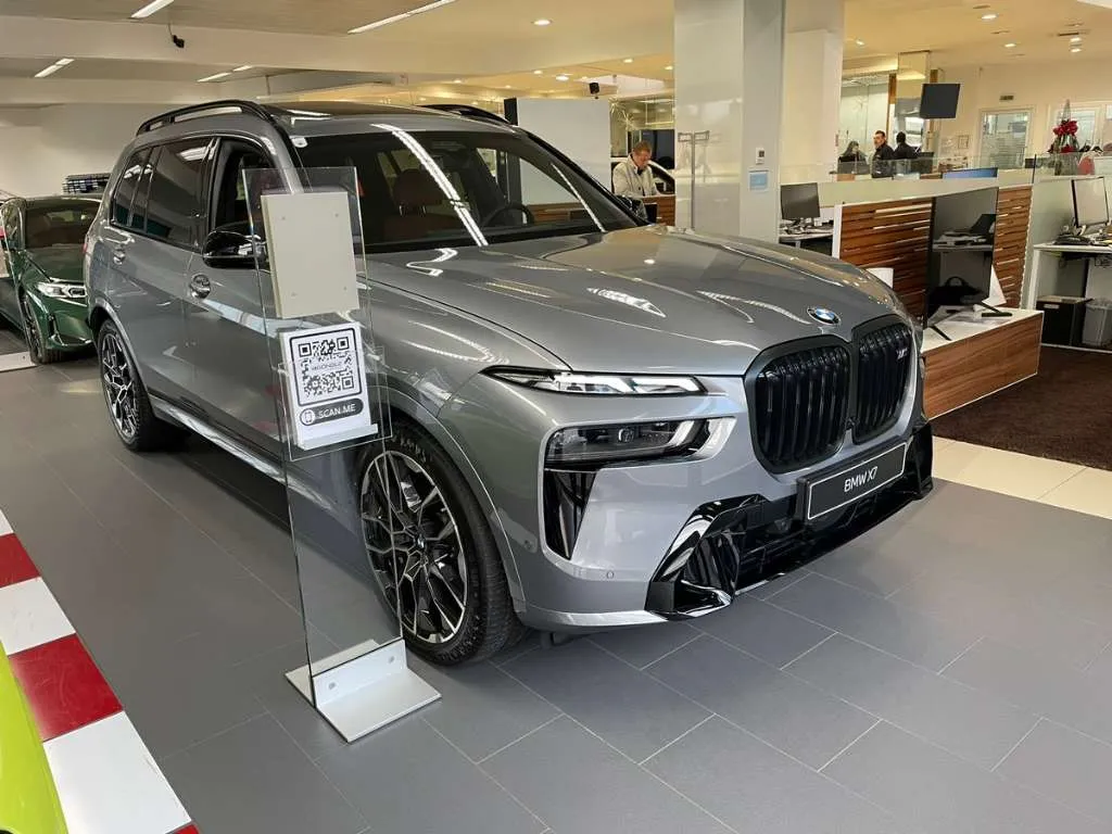 BMW X7