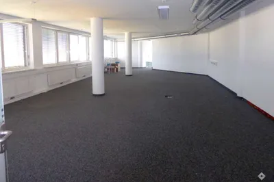 Gewerbeimmobilie mieten in Salzburg Stadt – 226 m², € 3.164 – Bild 2 von 7