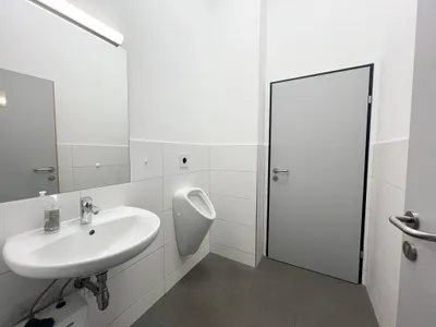 Gewerbeimmobilie mieten in Wien – 352 m², € 4.900 – Bild 8 von 14