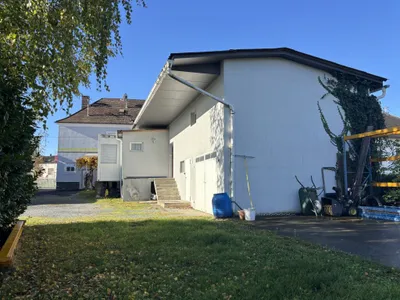 6-Zimmer-Haus kaufen in Güssing – 338 m², € 198.000 – Bild 1 von 75