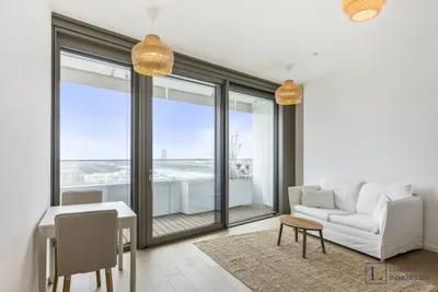 Danube Flats: möbliertes Studio zur Miete, 34 m² + Balkon – Bild 2