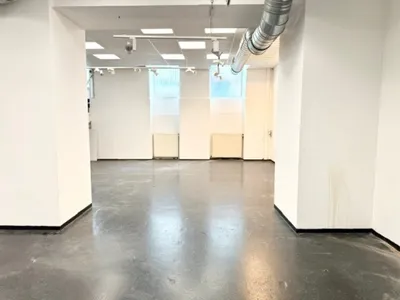 Gewerbeimmobilie mieten in Wien – 314 m², € 2.414