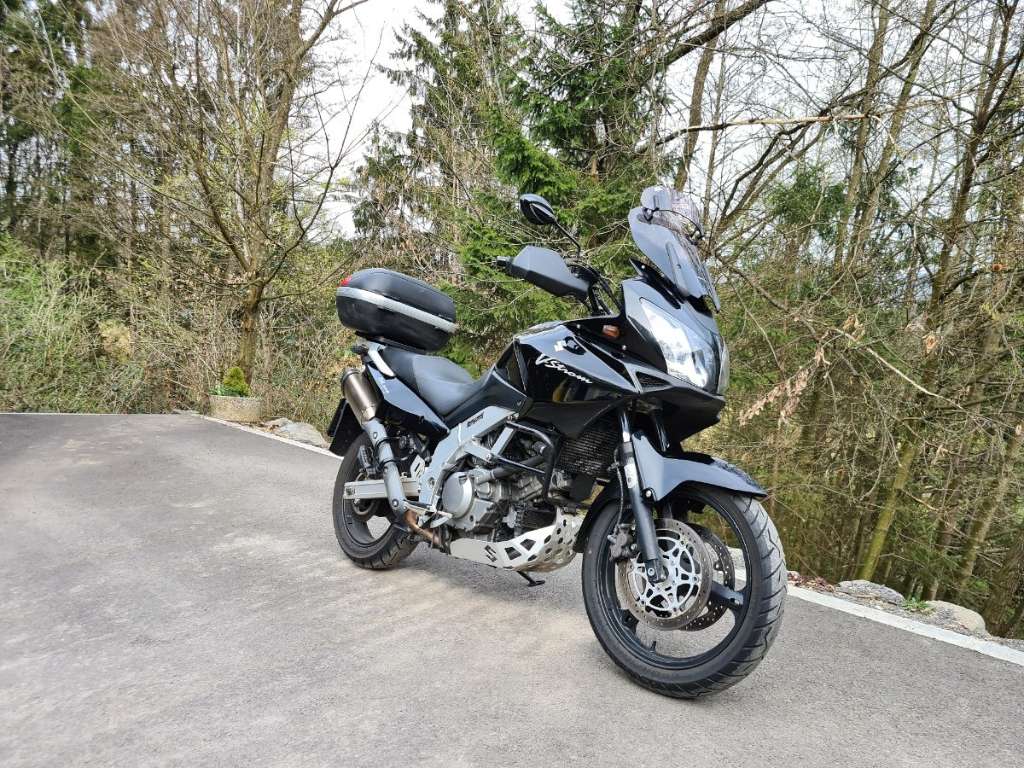 Suzuki V-Strom Tourer
