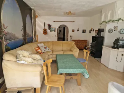 7-Zimmer-Haus kaufen in Bruck-Mürzzuschlag – 220 m², € 359.000 – Bild 2 von 25
