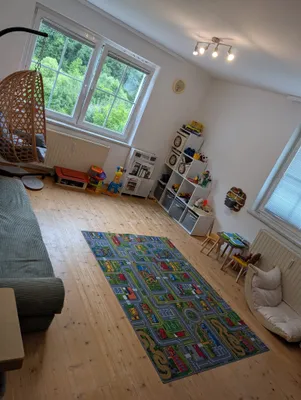 5-Zimmer-Wohnung mieten in Neunkirchen – 124 m², € 1.090 – Bild 6 von 22