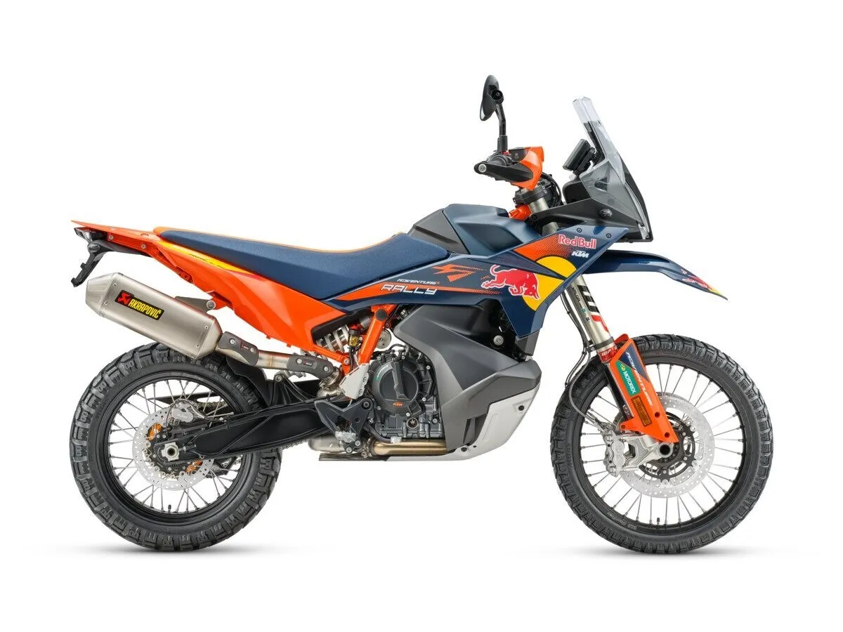 KTM 890