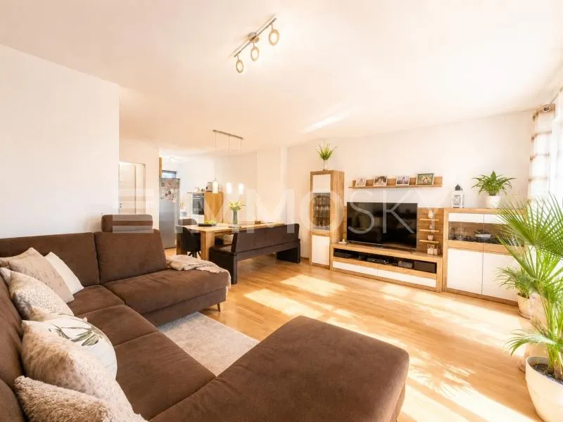 4 Zimmer, Garten, Balkon  modernes Zuhause in Henndorf - Ansicht 2