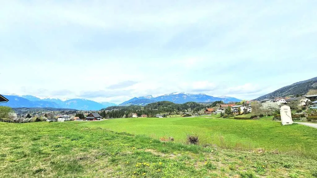 Traumhaftes Grundstück in Seeboden am Millstätter See - Ihr Platz zum Verwirklichen! - Ansicht 2
