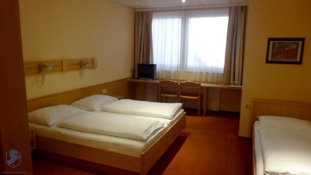 Betreiber gesucht: Pension / Gästezimmer am Hauptplatz in Tulln - Ansicht 2