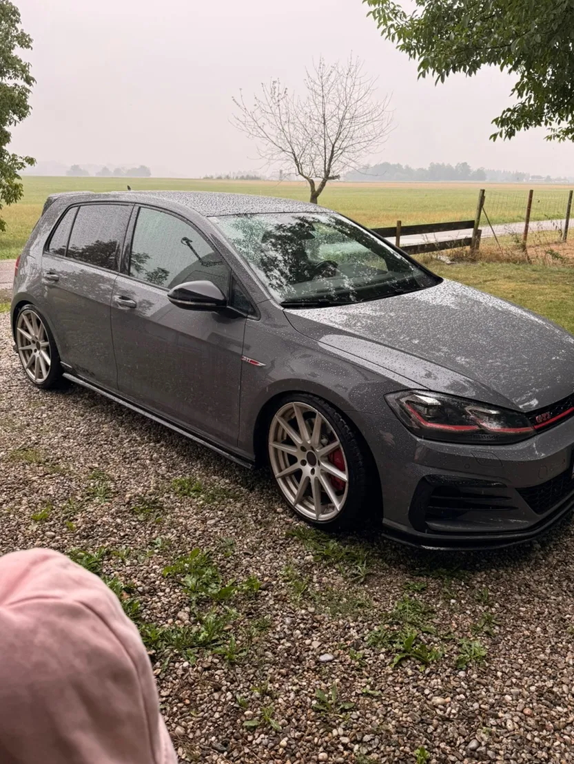 VW Golf