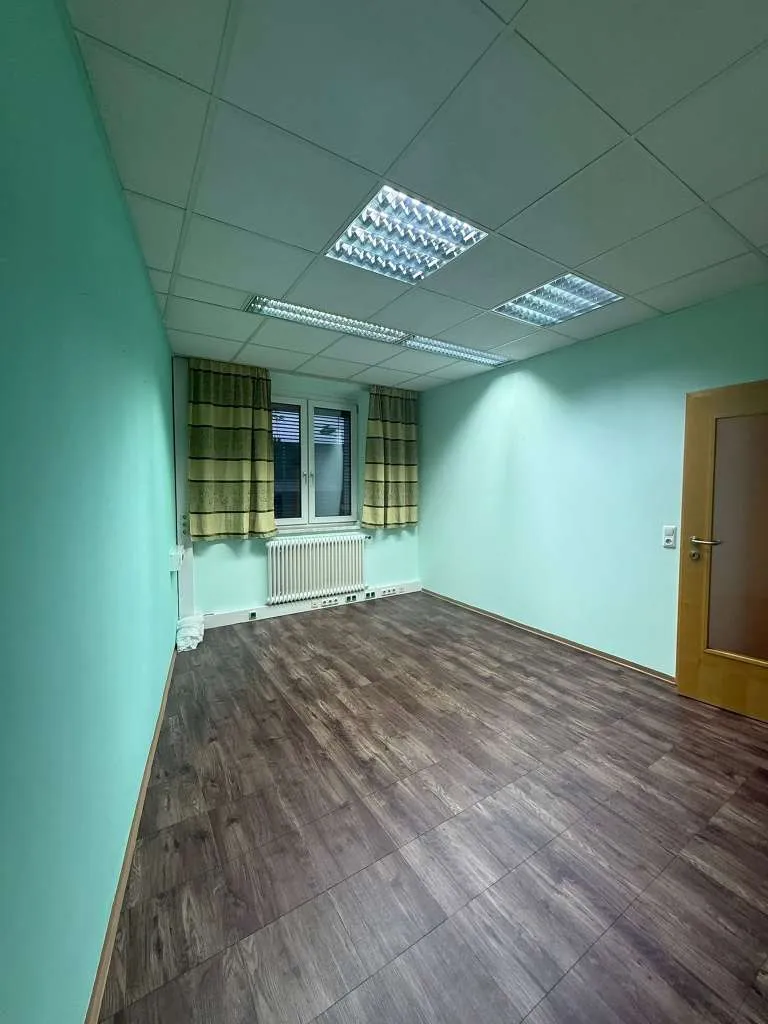 PROVISIONSFREI - Massage, Büro, Shared Space + Lager Option (20 - 50 m²) nahe Musiktheater + Lager Option – pohled 3