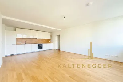 Helle 4-Zimmer-Wohnung ++ ca. 95 m² ++ modern saniert ++ 2. Stock – Bild 2