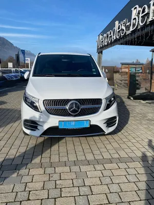 Mercedes-Benz V-Klasse V 300 d AMG Allrad 4Matic kompakt