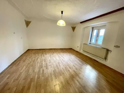 4-Zimmer-Wohnung mieten in Graz – 92 m², € 936 – Bild 2 von 12