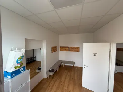 4-Zimmer-Gewerbeimmobilie mieten in Linz – 73 m², € 660 – Bild 3 von 5