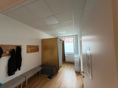 4-Zimmer-Gewerbeimmobilie mieten in Linz – 73 m², € 660 – Bild 2 von 5