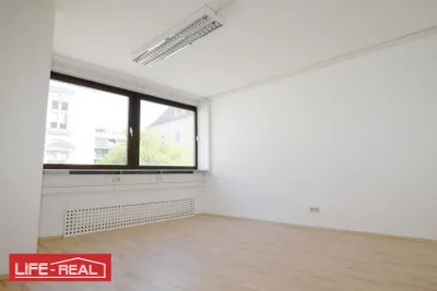 7-Zimmer-Gewerbeimmobilie mieten in Linz – 175 m², € 1.720 – Bild 5 von 11