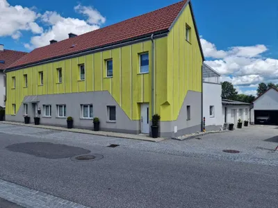 8-Zimmer-Haus kaufen in Zwettl – 320 m², € 270.000
