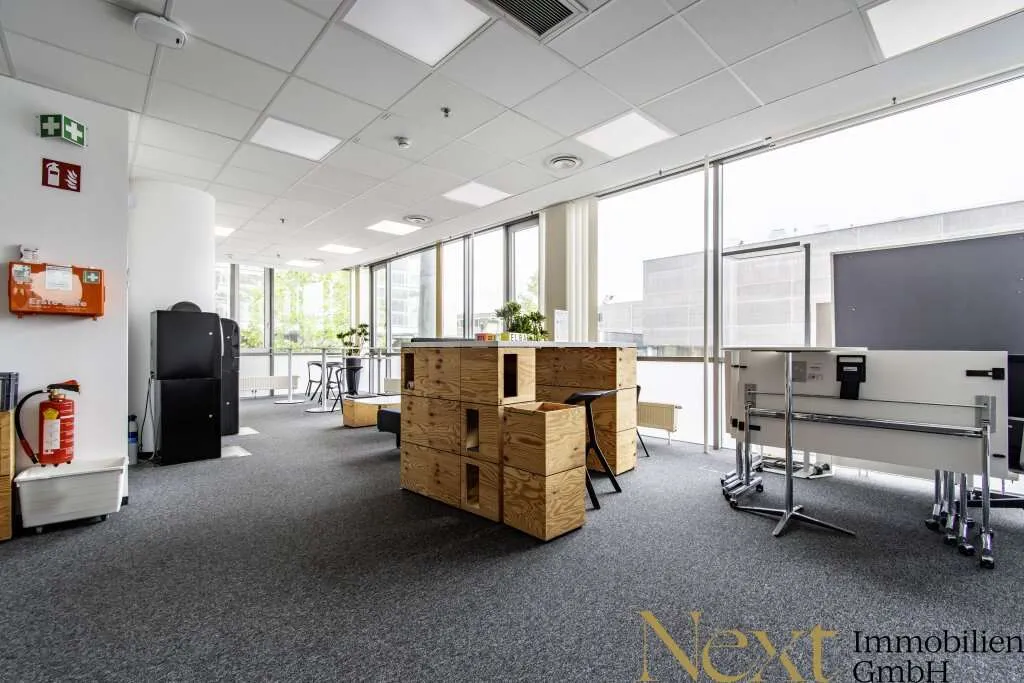 Helle und moderne Bürofläche im City Tower II in Linz zu vermieten! – pohled 2
