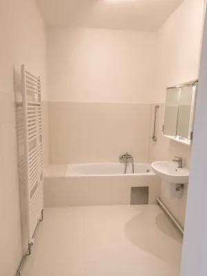 4-Zimmer-Haus mieten in Gänserndorf – 130 m², € 1.200 – Bild 4 von 11
