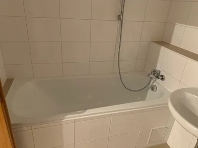 1-Zimmer-Wohnung mieten in Villach – 37 m², € 623 – Bild 8 von 10