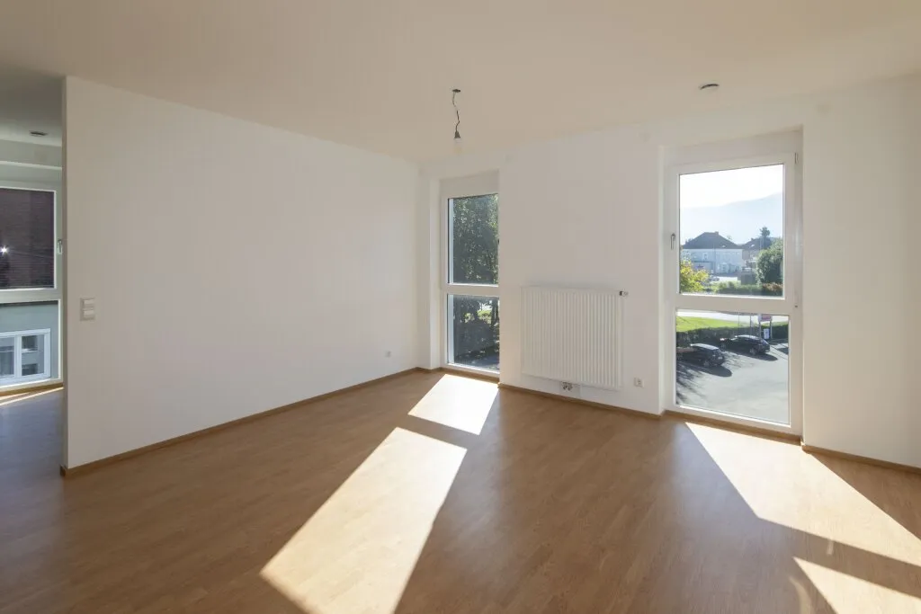 Moderne Wohnung mit südseitiger Loggia – pohled 2