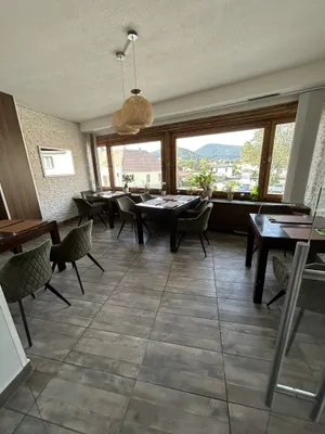 Gewerbeimmobilie mieten in Neunkirchen – 196 m², € 1.000 – Bild 17 von 29